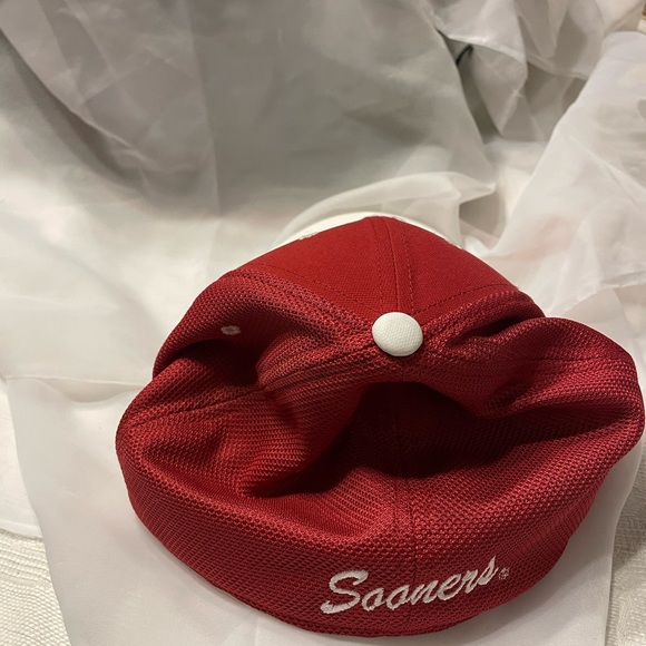 Never worn University of Oklahoma hat - Picture 4 of 5